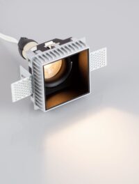 Луничка Nova-Luce GU10 10W за вграждане, димируема - 2
